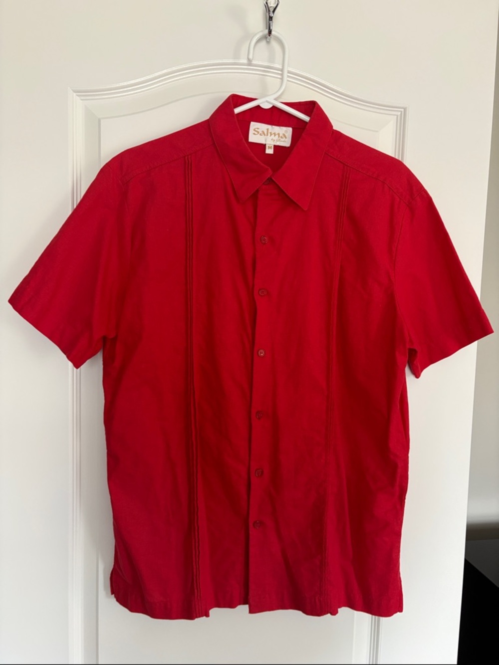 Men's NWOT Short-Sleeve Button-Down Shirt in Red